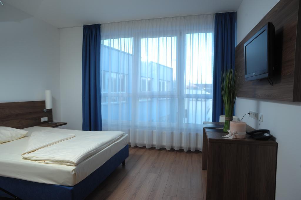 Zar-Hotel Vitalis Regensburg Rum bild